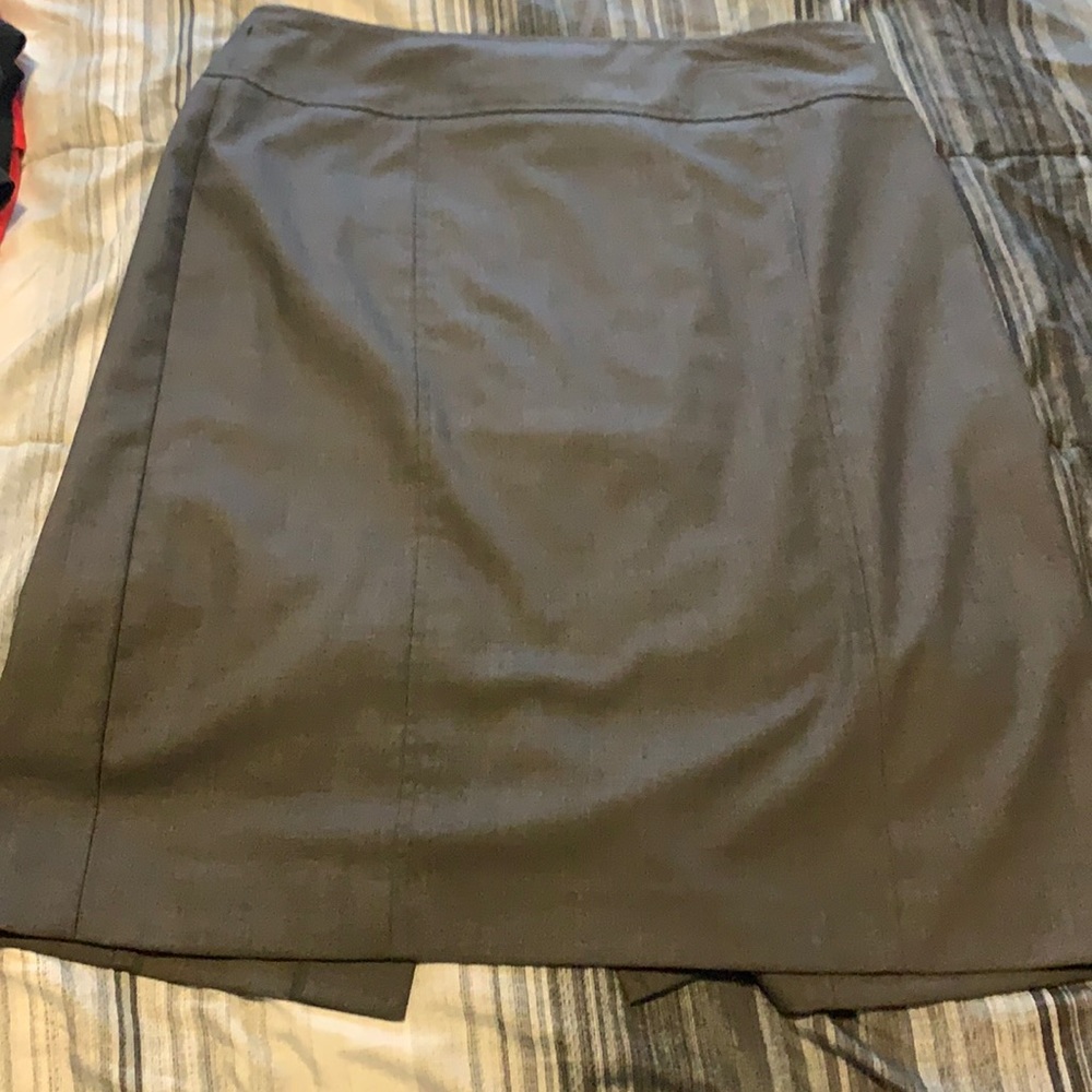 Bandolino, size 10 color gray